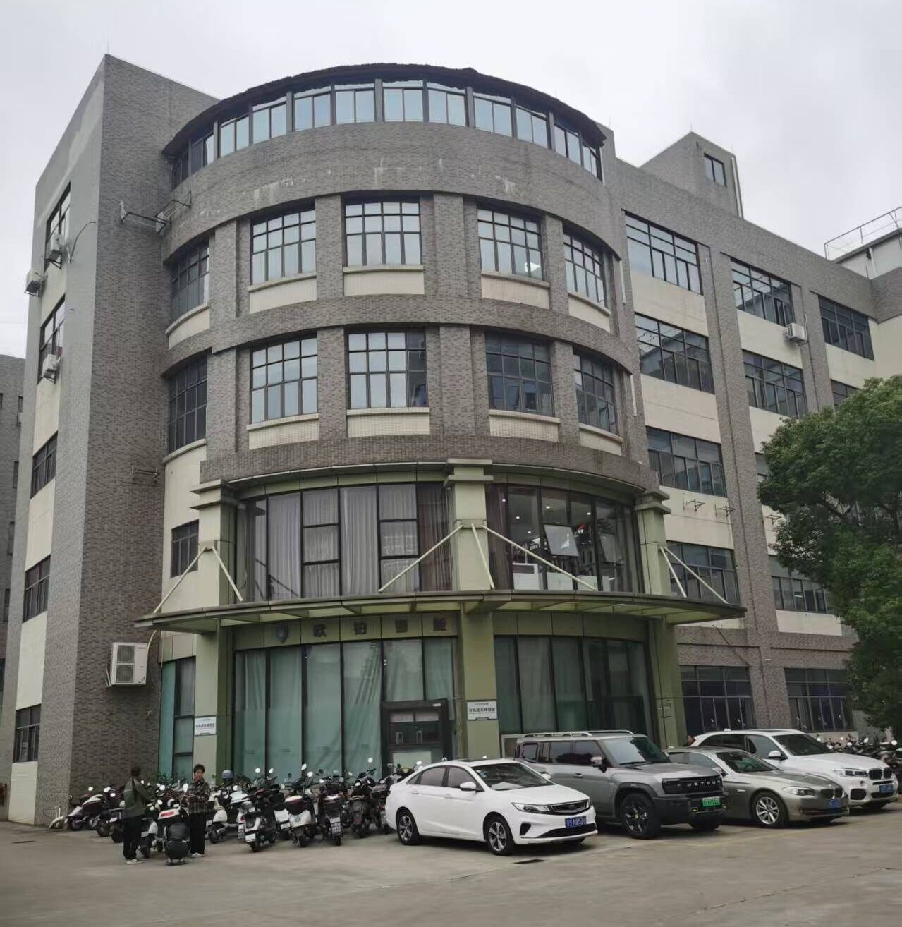 61ea2e63-84c2-4584-ac24-ef0c05633a62